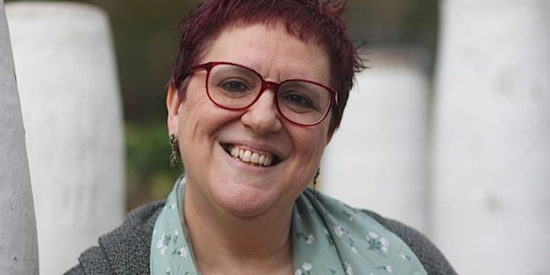 Las Casas Ahorcadas conmemoran el 8-M con la experta en escritoras de novela negra Anna María Villalonga