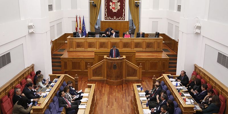 Las Cortes regionales se adhieren al Pacto por la Despoblación y piden que se incorporen las conclusiones de la comisión de estudio