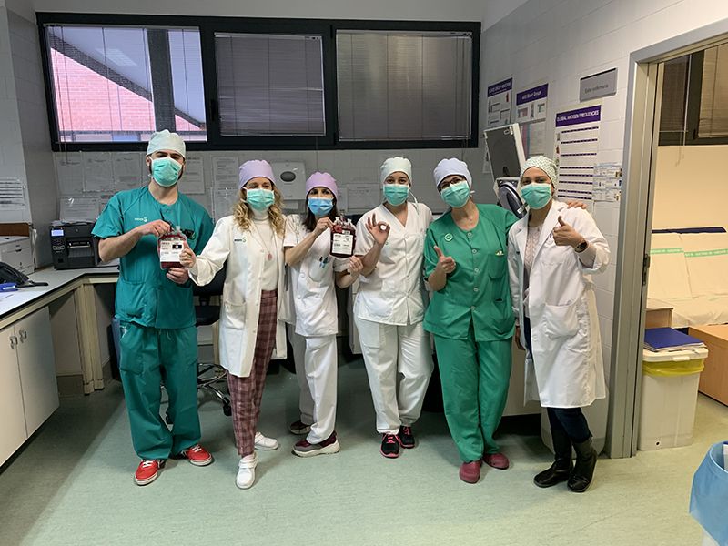 Los Centros de Transfusión de Castilla-La Mancha mantienen su actividad tanto en los puntos fijos como en las colectas extrahospitalarias 1 Los Centros de Transfusión de Castilla-La Mancha mantienen su actividad tanto en los puntos fijos como en las colectas extrahospitalarias