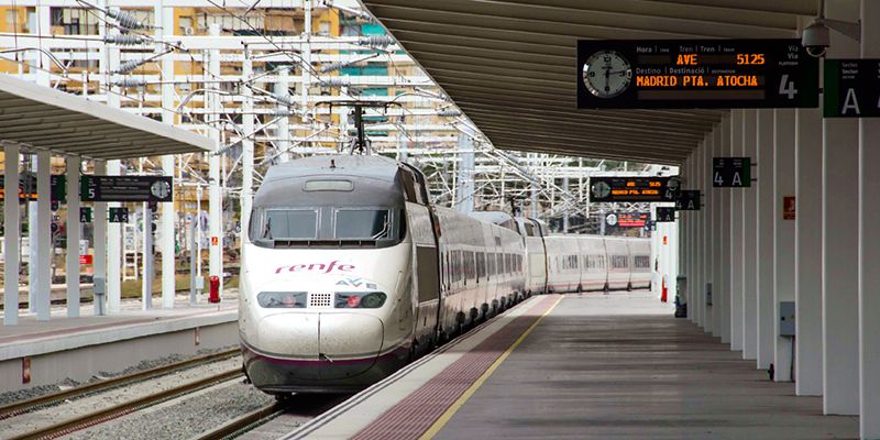 Renfe ofrece plazas gratuitas para facilitar el transporte del personal sanitario