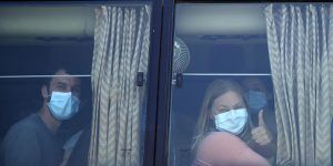 Sanidad y psicólogos crean un teléfono de apoyo a afectados por el Covid-19