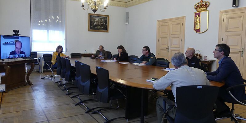 Canales subraya la importancia de la coordinación administrativa para adaptar al territorio el Plan de Transición hacia una Nueva Normalidad