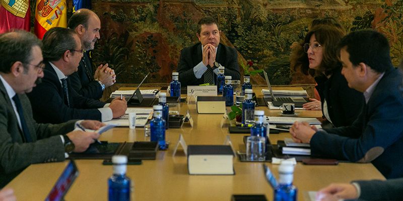 Castilla-La Mancha, la Comunidad Autónoma que más test rápidos realiza en relación con su población y una de las dos únicas que tiene más casos confirmados que sospechosos