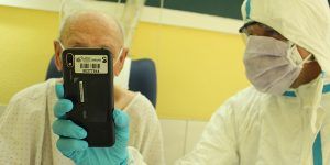El Hospital de Guadalajara dispone una serie de tabletas y terminales para facilitar la comunicación entre los pacientes y sus familiares