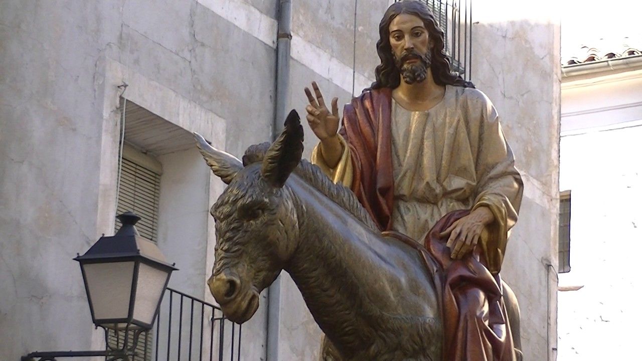 Este domingo, a partir de las 930 horas, El Liberal de Castilla retransmite en vivo la Procesión del Hosana