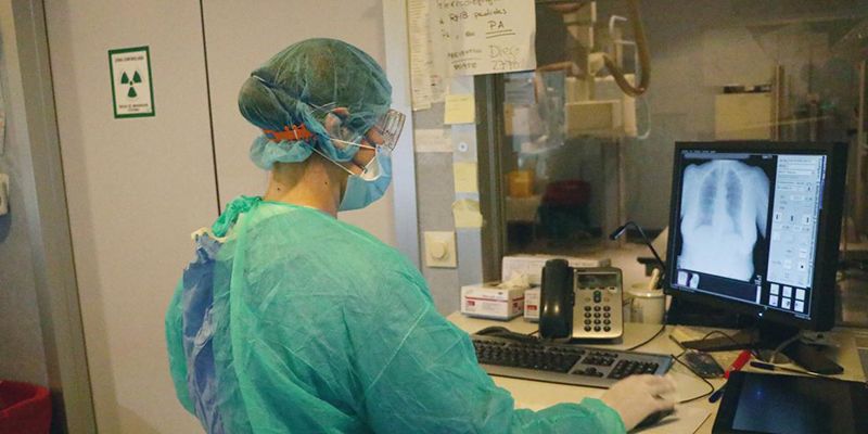 Los servicios de Radiodiagnóstico de Castilla-La Mancha han realizado más de 68.000 pruebas de radiología de tórax para el diagnóstico y análisis evolutivo de pacientes con Covid-19