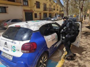 Merino cree que Iniesta ha demostrado ser única, unida y solidaria con las donaciones de sus vecinos