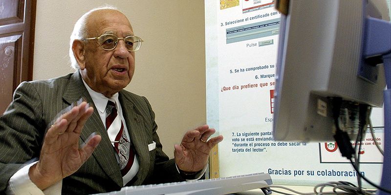 Movistar prioriza y simplifica la atención telefónica a los mayores de Castilla-La Mancha