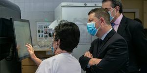 Castilla-La Mancha estará en disposición de situar su capacidad diagnóstica de Covid-19 por encima de las diez mil pruebas diarias en los próximos meses