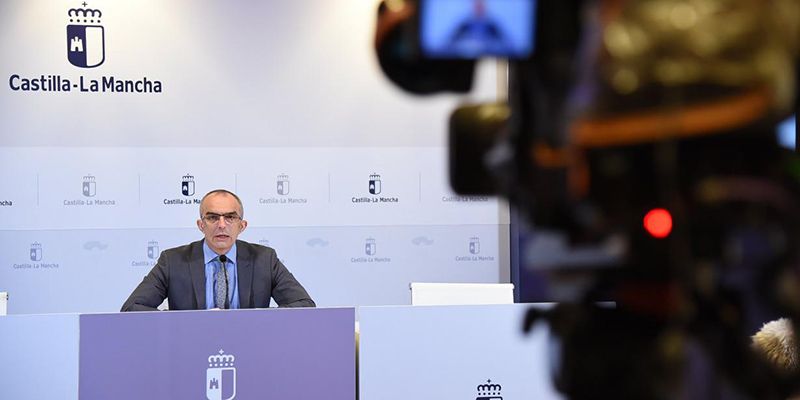 Castilla-La Mancha trasladó el pasado viernes la recomendación del uso de mascarilla tanto en establecimientos cerrados como en determinadas condiciones al aire libre