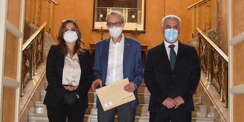 Diputación de Guadalajara y Cáritas firman un convenio para atender necesidades básicas en la provincia