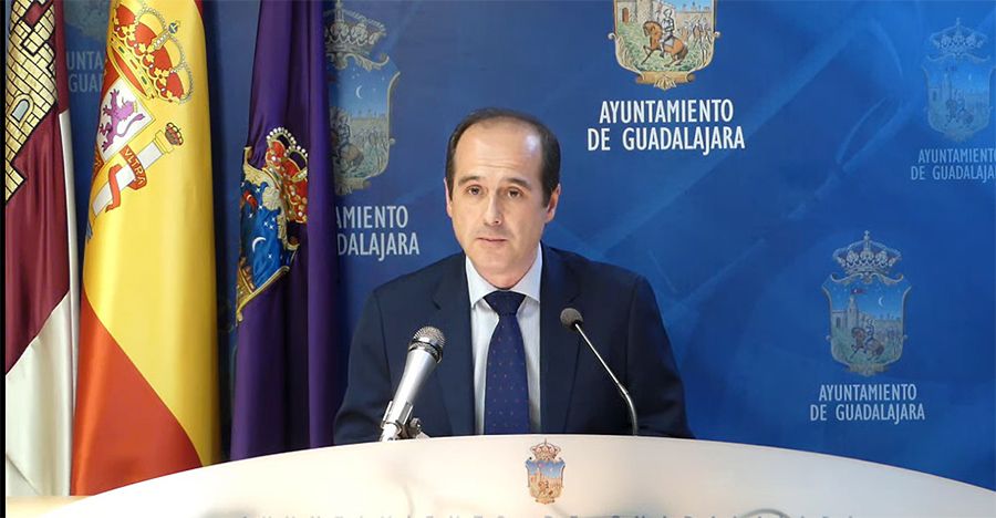El Ayuntamiento de Guadalajara destinará 6,7 millones de euros a la “reconstrucción económica y social” en un acuerdo con patronal y sindicatos