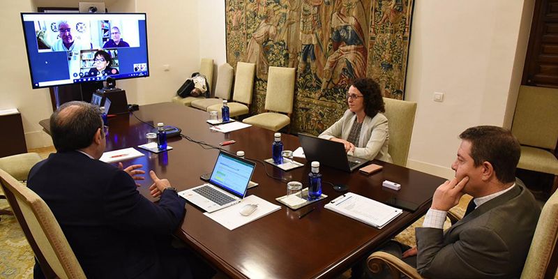 El Gobierno de Castilla-La Mancha transmite el agradecimiento por la labor que el personal de Enfermería está realizando en la lucha contra el COVID 1 El Gobierno de Castilla-La Mancha transmite el agradecimiento por la labor que el personal de Enfermería está realizando en la lucha contra el COVID