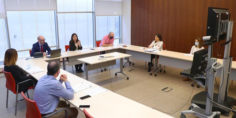 El SESCAM informa a los representantes sindicales sobre el proceso de desescalada en los centros sanitarios y continúa con la reactivación de la negociación colectiva