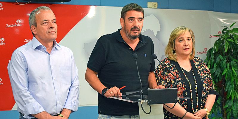 Esteban: “Me hubiera gustado ver a Antonio Román vestirse de faena y ayudar a los enfermos, pero ha preferido dedicarse a insultar desde Twitter”