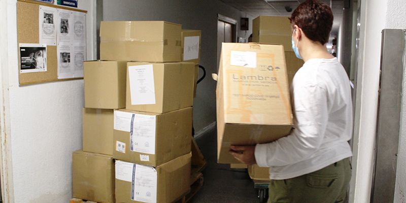 La GAI de Guadalajara recibe más de 43.000 elementos de protección en los envíos realizados por el Gobierno regional en la última semana