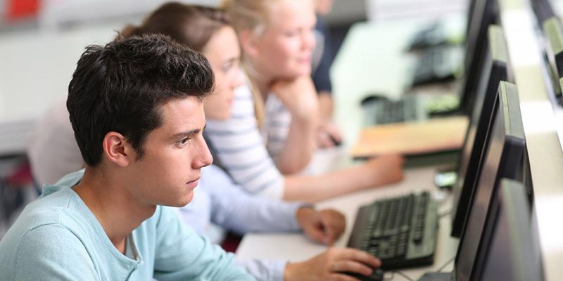 La Junta convoca del 9 de junio al 2 de julio el proceso para la presentación de solicitudes para FP de Grado Medio y Superior en la modalidad presencial