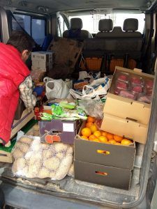 Las Conferencias de San Vicente Paúl de San Nicolás el Real en Guadalajara dona más de 800 kilos de comida a cien familias