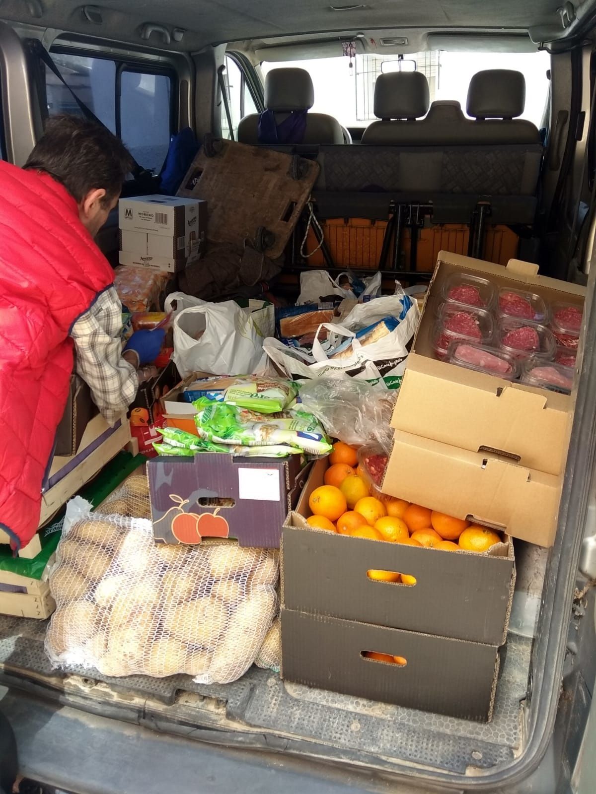 Las Conferencias de San Vicente Paúl de San Nicolás el Real en Guadalajara dona más de 800 kilos de comida a cien familias 3 Las Conferencias de San Vicente Paúl de San Nicolás el Real en Guadalajara dona más de 800 kilos de comida a cien familias