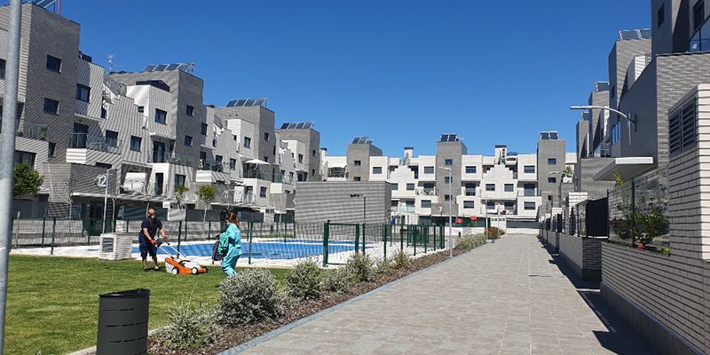 Los arquitectos Santiago Escudier, en Guadalajara, y Juan José Ramón, en Cuenca, responsables provinciales de la encuesta 'Pensar en Habitar'