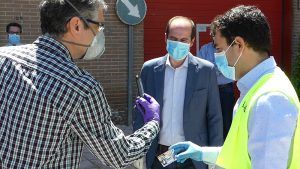 Los usuarios del autobús urbano podrán renovar sus tarjetas XGuada gratis desde este lunes en cada viaje 2 Los usuarios del autobús urbano podrán renovar sus tarjetas XGuada gratis desde este lunes en cada viaje