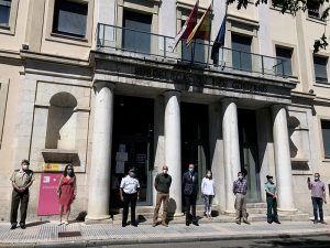 Minuto de silencio en la Subdelegación del Gobierno de España en Cuenca