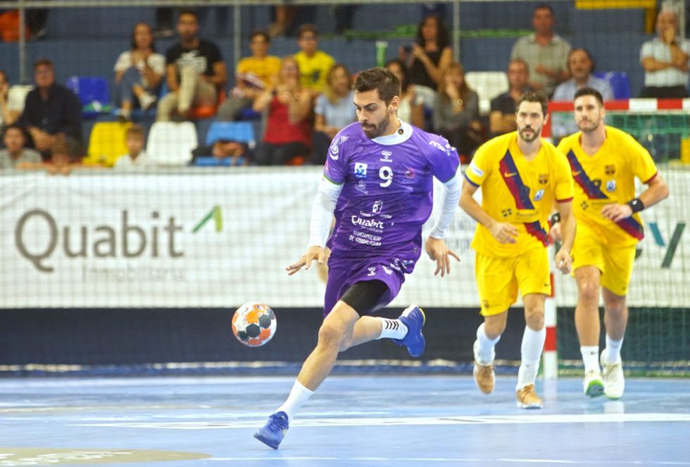 Víctor Montoya no formará parte de la plantilla morada la próxima temporada 3 Víctor Montoya no formará parte de la plantilla morada la próxima temporada