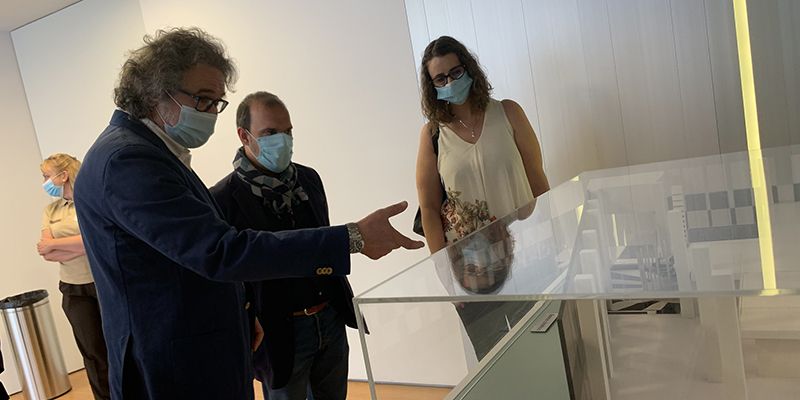 Bellido anima a la ciudadanía, desde el Museo Francisco Sobrino, a que aproveche la vuelta a la normalidad para “descubrir y redescubrir” Castilla-La Mancha