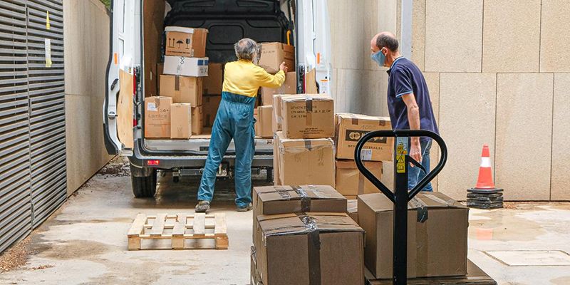 Castilla-La Mancha repartirá más de 7.500 mascarillas y otros tantos hidrogeles en los centros educativos para la celebración de las pruebas de acceso