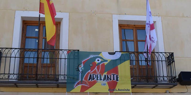 El Ayuntamiento de Tarancón se iluminará de verde con motivo del Día Mundial de la ELA