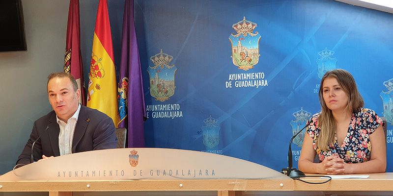 El Defensor del Pueblo reprende a Alberto Rojo por limitar derechos fundamentales a la oposición