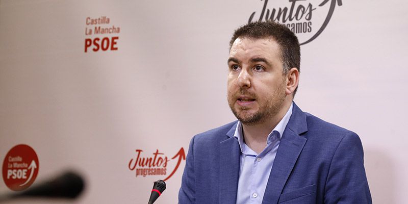 El PSOE destaca que CLM es la segunda comunidad donde más ha bajado el paro y recalca “Cuando vamos todos de la mano, avanzamos más rápido”