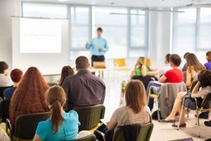 FESP UGT Enseñanza CLM exige a la Consejería de Educación medidas de refuerzo para la vuelta a las aulas