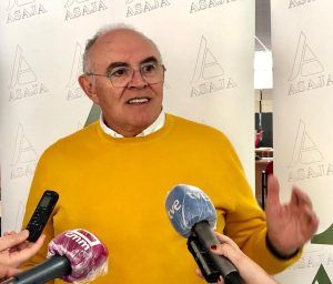 Fresneda denuncia la situación de “caos” que está provocando los precios del cereal “más bajos de la historia”