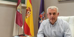 José Luis Vega pide al Ministerio de Transportes que reconsidere la reducción de frecuencias en trenes y autobuses de las comarcas de Sigüenza y Molina de Aragón