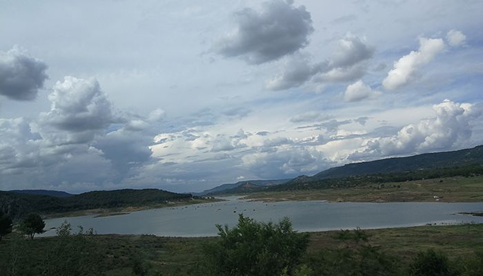 Los Ribereños recuerdan que el baño en el Tajo y en los embalses es seguro, ningún alcalde puede prohibir el baño