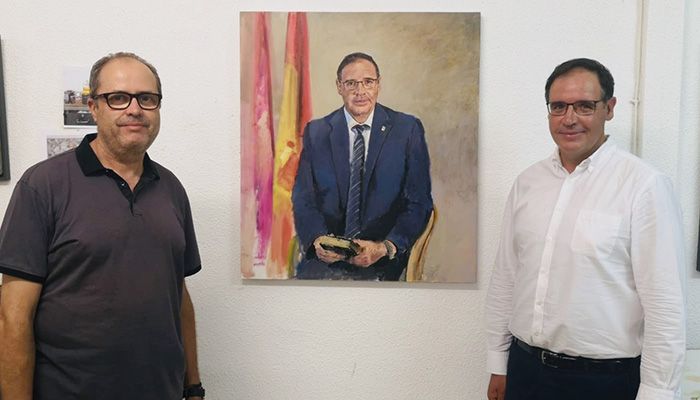 Albareda tiene previsto terminar el retrato oficial de Benjamín Prieto en septiembre
