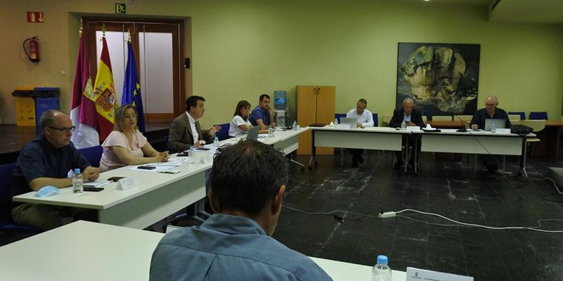 Castilla-La Mancha da una “vuelta de tuerca más” en la calidad del vino regulando la entrada de uva a bodega con 9 grados como mínimo esta campaña