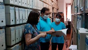 El Ayuntamiento de Huete comienza su plan de mejora del Archivo Municipal