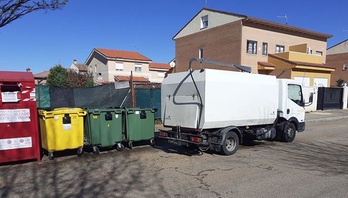 El Ayuntamiento de Villanueva de la Torre adjudica el contrato del servicio de limpieza viaria