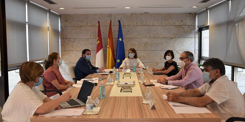 El Gobierno de Castilla-La Mancha actualiza las condiciones mínimas de calidad en los centros residenciales