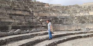 El proyecto de intervención en Segóbriga aumentará el graderío sur del anfiteatro y actuará en la fachada meridional del foro