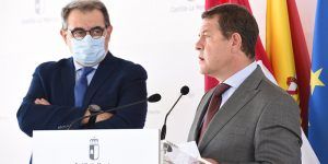 Encendida defensa de Page y reconocimiento a la Casa Real