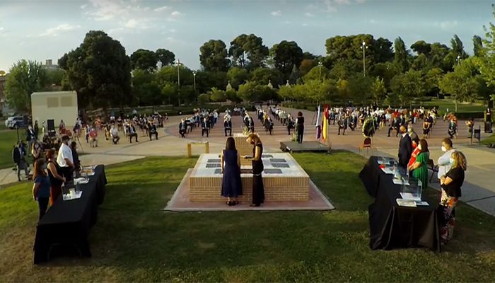 Guadalajara rinde un sentido homenaje a las víctimas del coronavirus