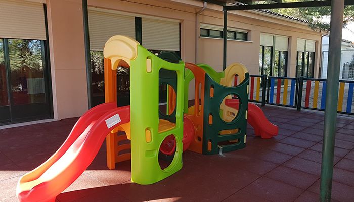 Huete reabre la escuela infantil durante los meses de julio y agosto