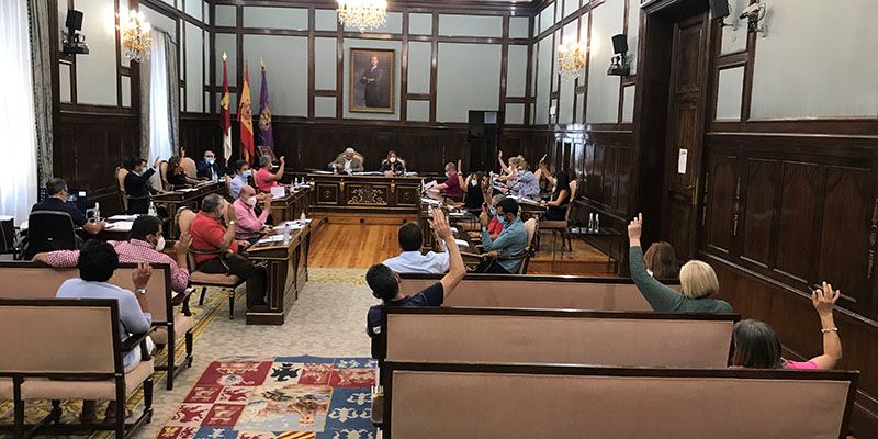 La Diputación pide unánimemente que las ayudas europeas contra la despoblación lleguen a Guadalajara