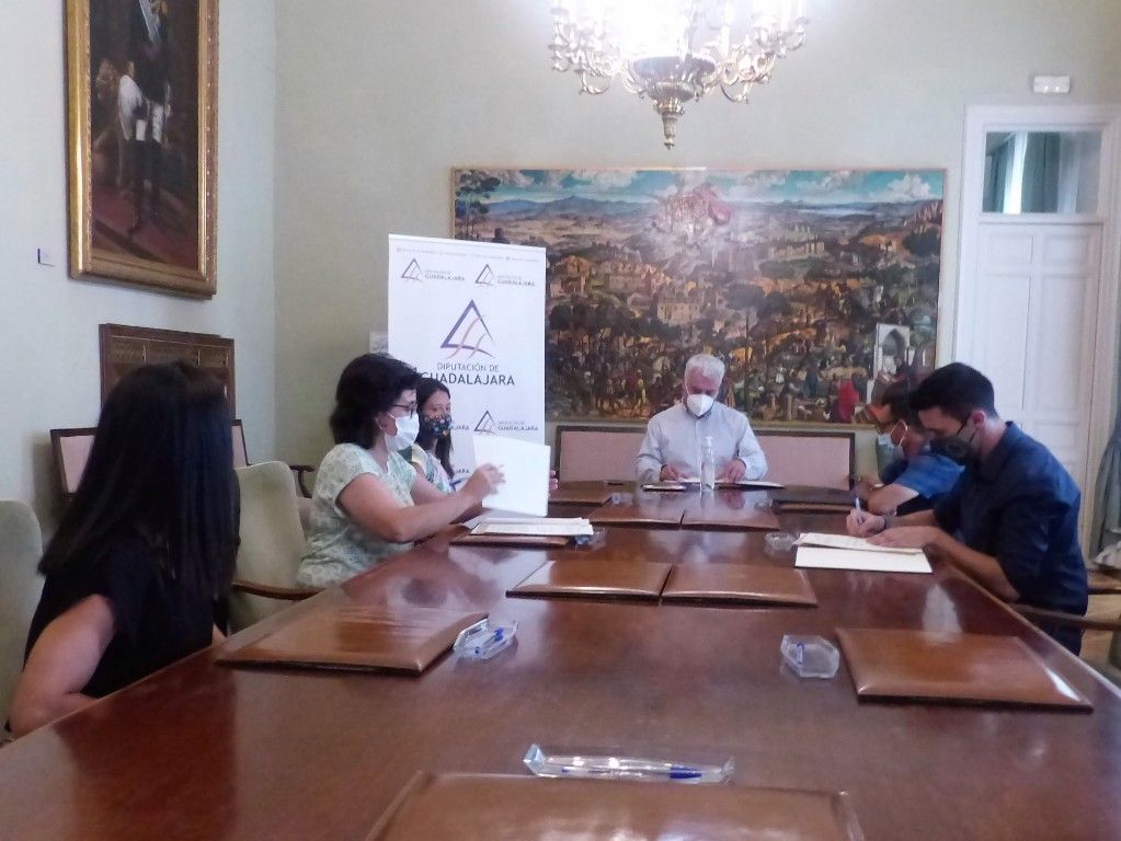 La Diputación de Guadalajara destina 76.400 € a fomentar el deporte en la provincia a través de convenios con 11 clubes