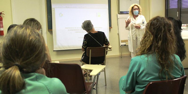 La Gerencia del Área Integrada de Guadalajara ahonda en la formación del personal respecto a las medidas preventivas y de protección frente a la Covid-19