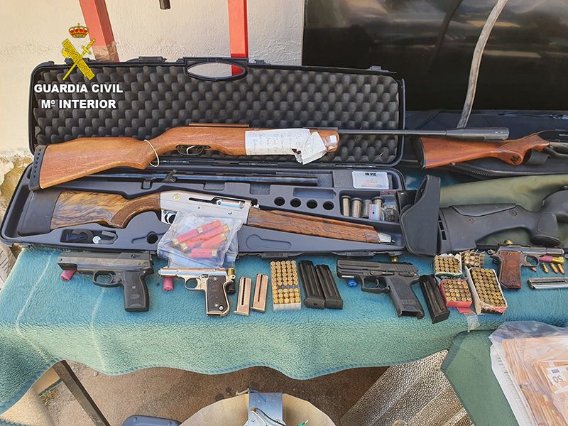 La Guardia Civil de Cuenca desarticula tres grupos criminales dedicados al tráfico de drogas en Mota del Cuervo 3 La Guardia Civil de Cuenca desarticula tres grupos criminales dedicados al tráfico de drogas en Mota del Cuervo