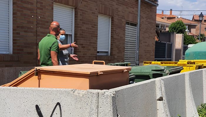 La nueva ubicación de los cubos de basura en Yunquera cabrean a Vox